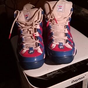 Fila shoes like new,